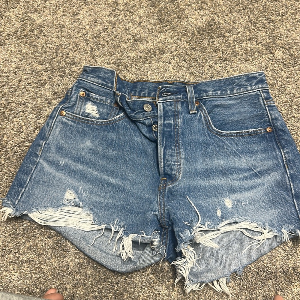 Levi's Women's 501 Original Shorts Button Fly